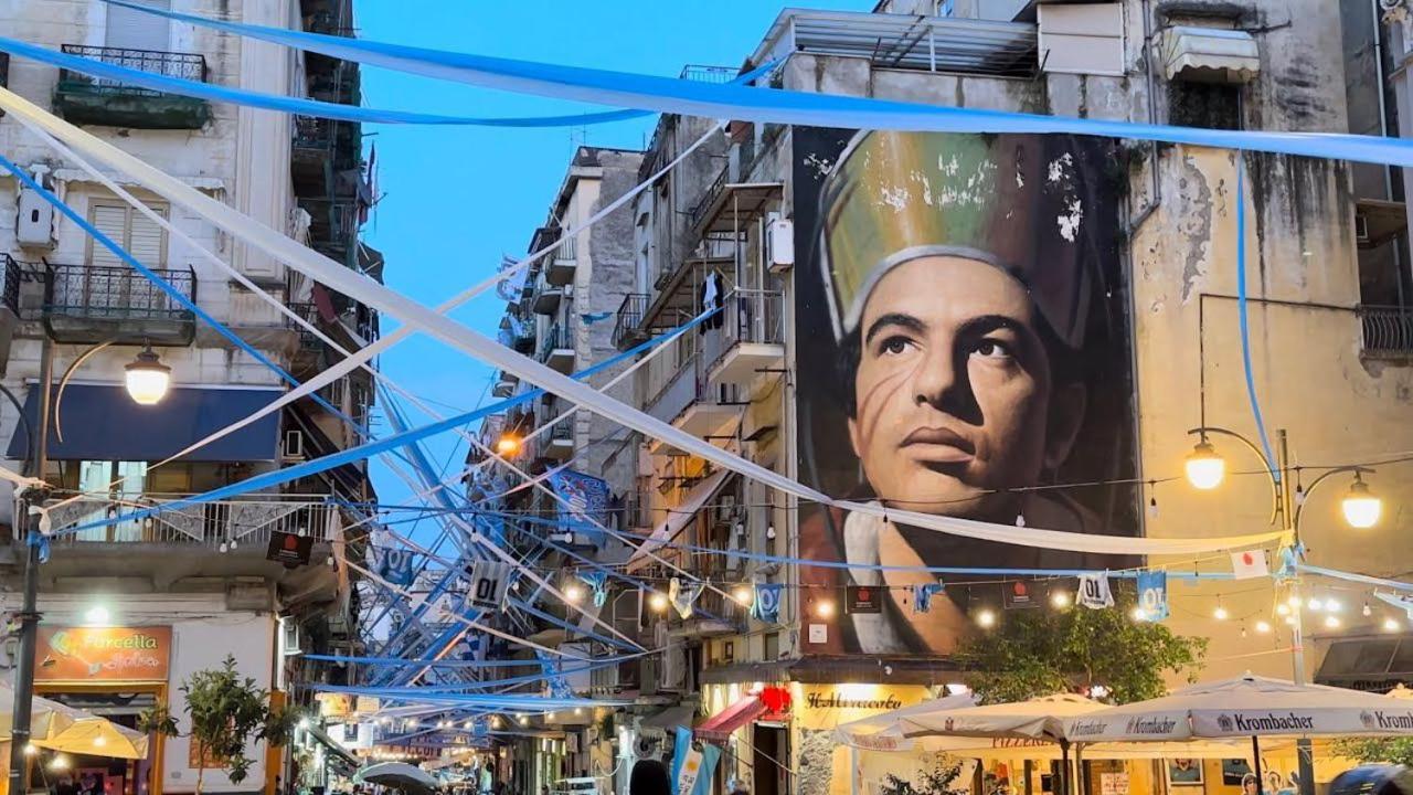 Home Tribunal'S Napoli Oda fotoğraf